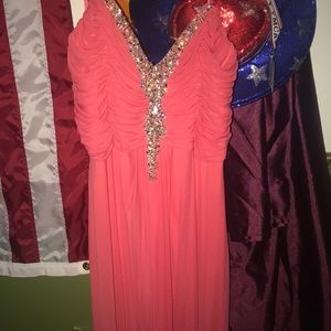 selling my prom dress!!